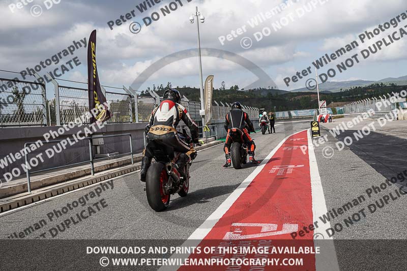 motorbikes;no limits;peter wileman photography;portimao;portugal;trackday digital images